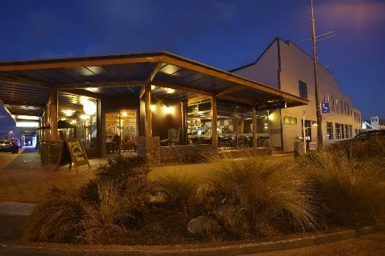 Stumpers - Review of Stumpers Bar and Cafe, Hokitika, New Zealand - TripAdvisor