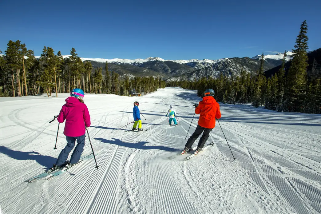 6 Great Family Spring Break Ski Trips to Have on Your Radar * The Liftie Report - RentSkis.com