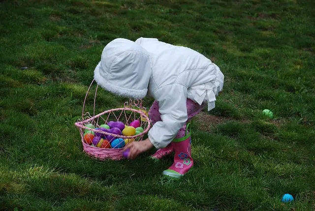 Easter Egg Hunt in Jekyll Island Historic District