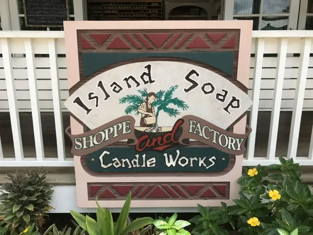 Where To Shop In Kauai, Hawaii - Island Soap & Candle Works