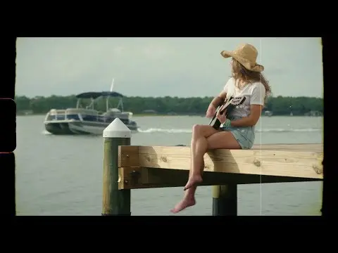 Caroline Jones - Gulf Coast Girl