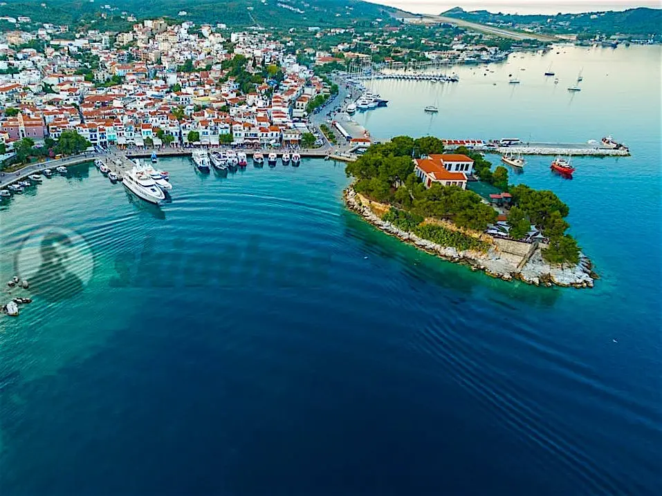 Skiathos Town Bourtzi: Historic Skiathos Cultural Centre - A Gem