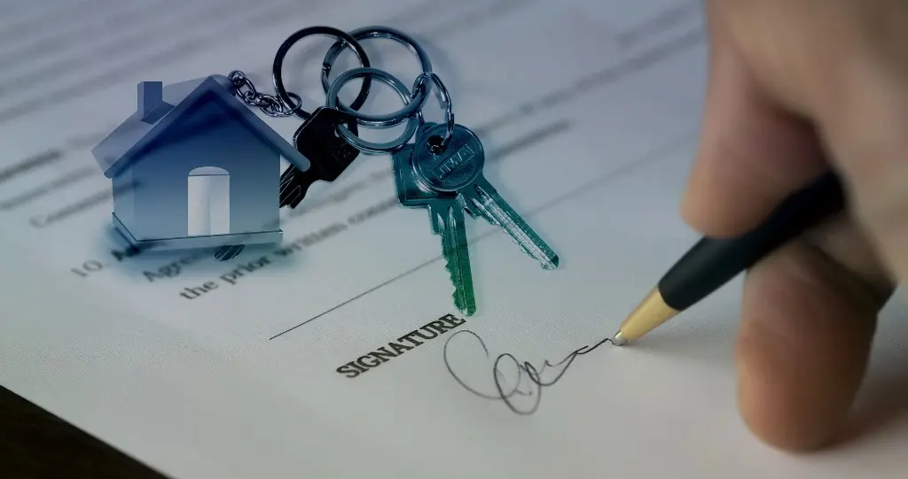 Why Your Guests Should Be Signing a Rental Agreement