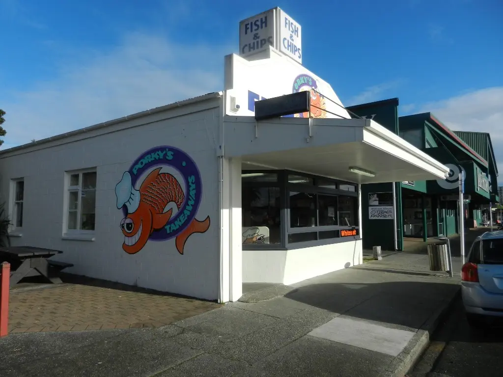 Traditional Kiwi Fish + Chips